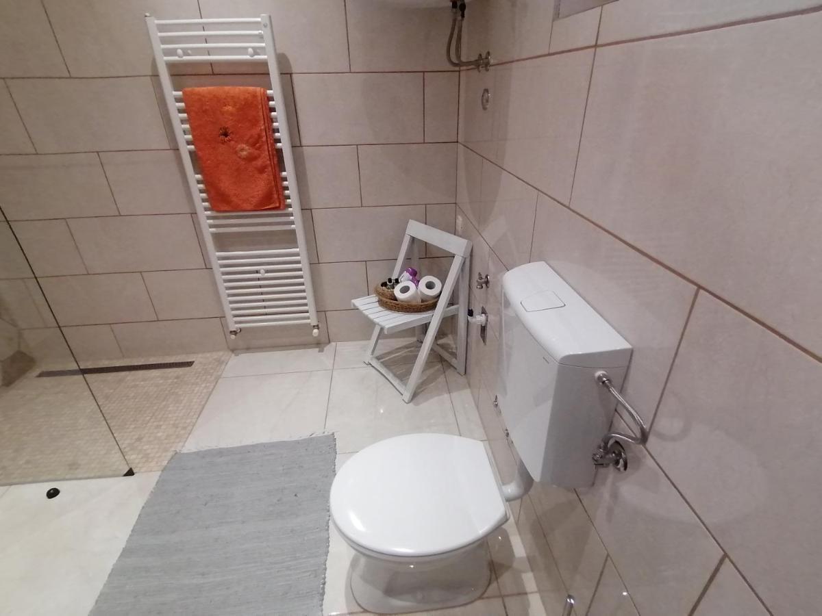 Apartment Sandra2 Ловран Экстерьер фото