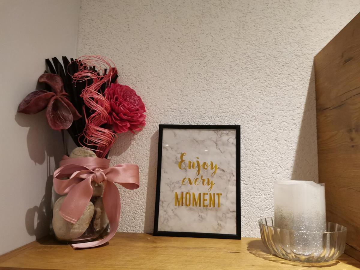 Apartment Sandra2 Ловран Экстерьер фото
