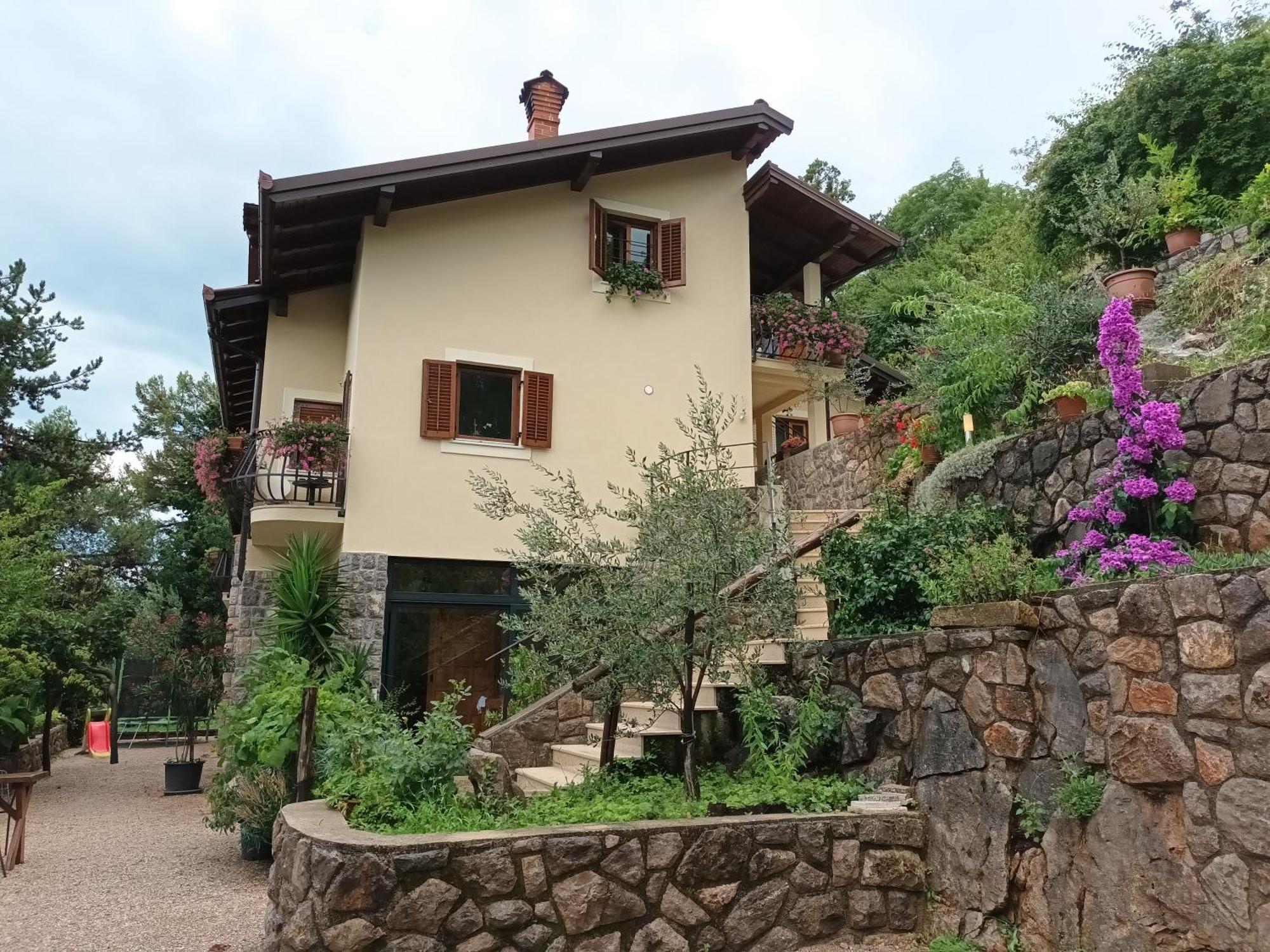 Apartment Sandra2 Ловран Экстерьер фото